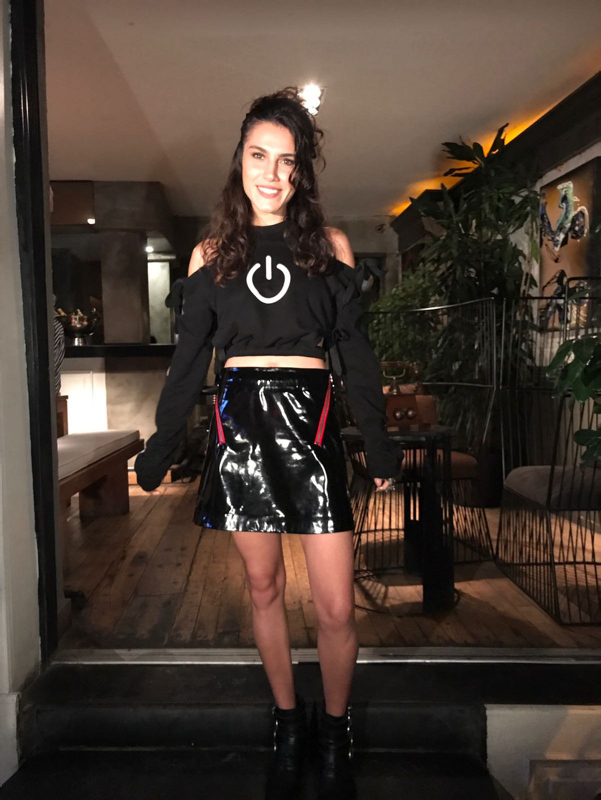 Serenay Aktaş İspanyol sevgilisiyle ilk kez görüntülendi