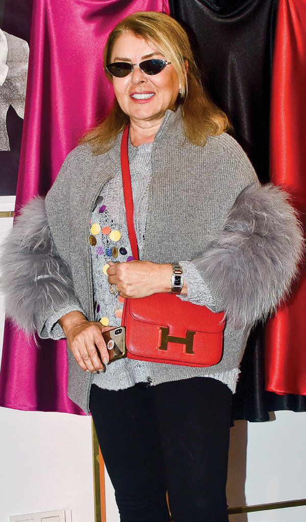 Arkadaşı ile moda markası kurdu