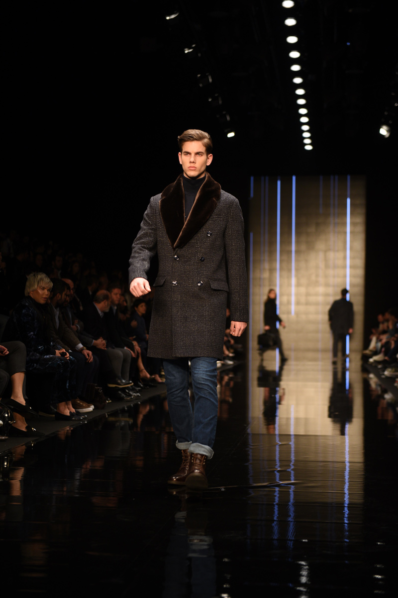 Kiğılı podyumda ezber bozdu!