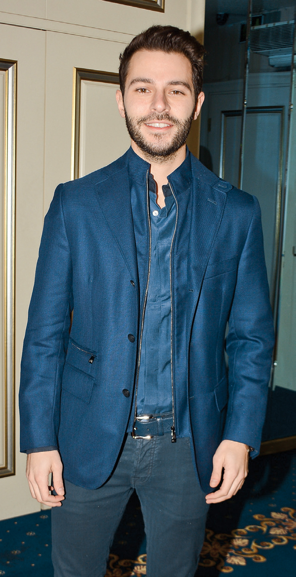 Ünlü isimler Ebru Gündeş ile eğlendi