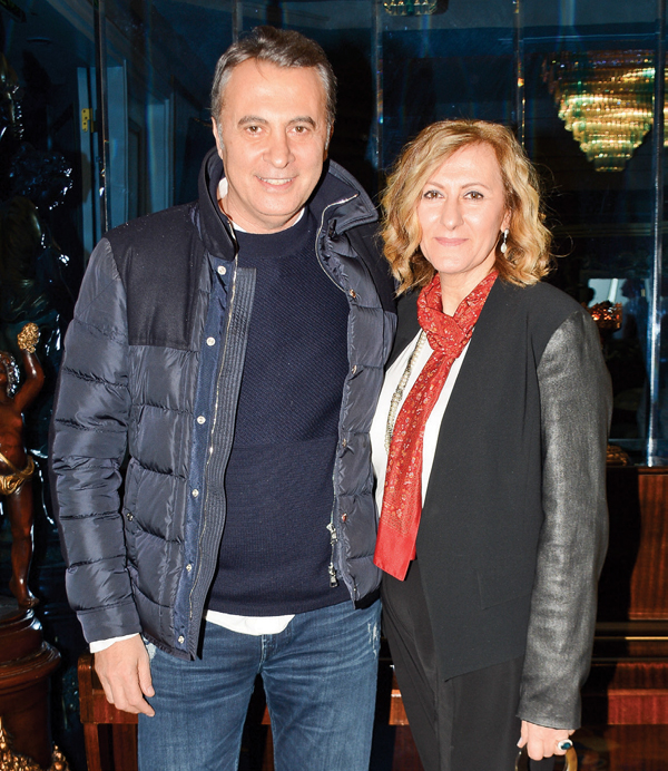 Ünlü isimler Ebru Gündeş ile eğlendi