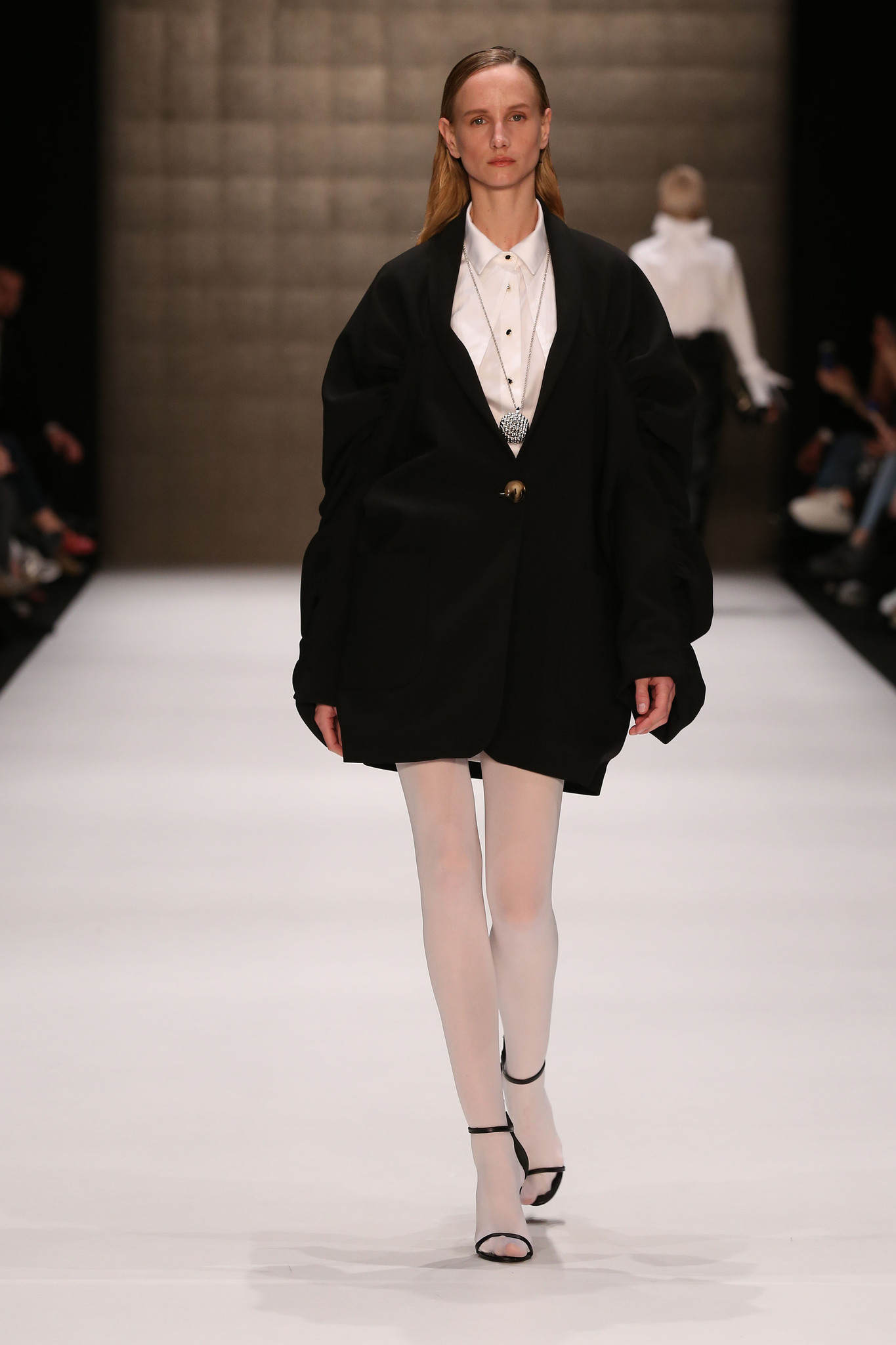 Mehtap Elaidi Sonbahar/Kış 2019 koleksiyonu