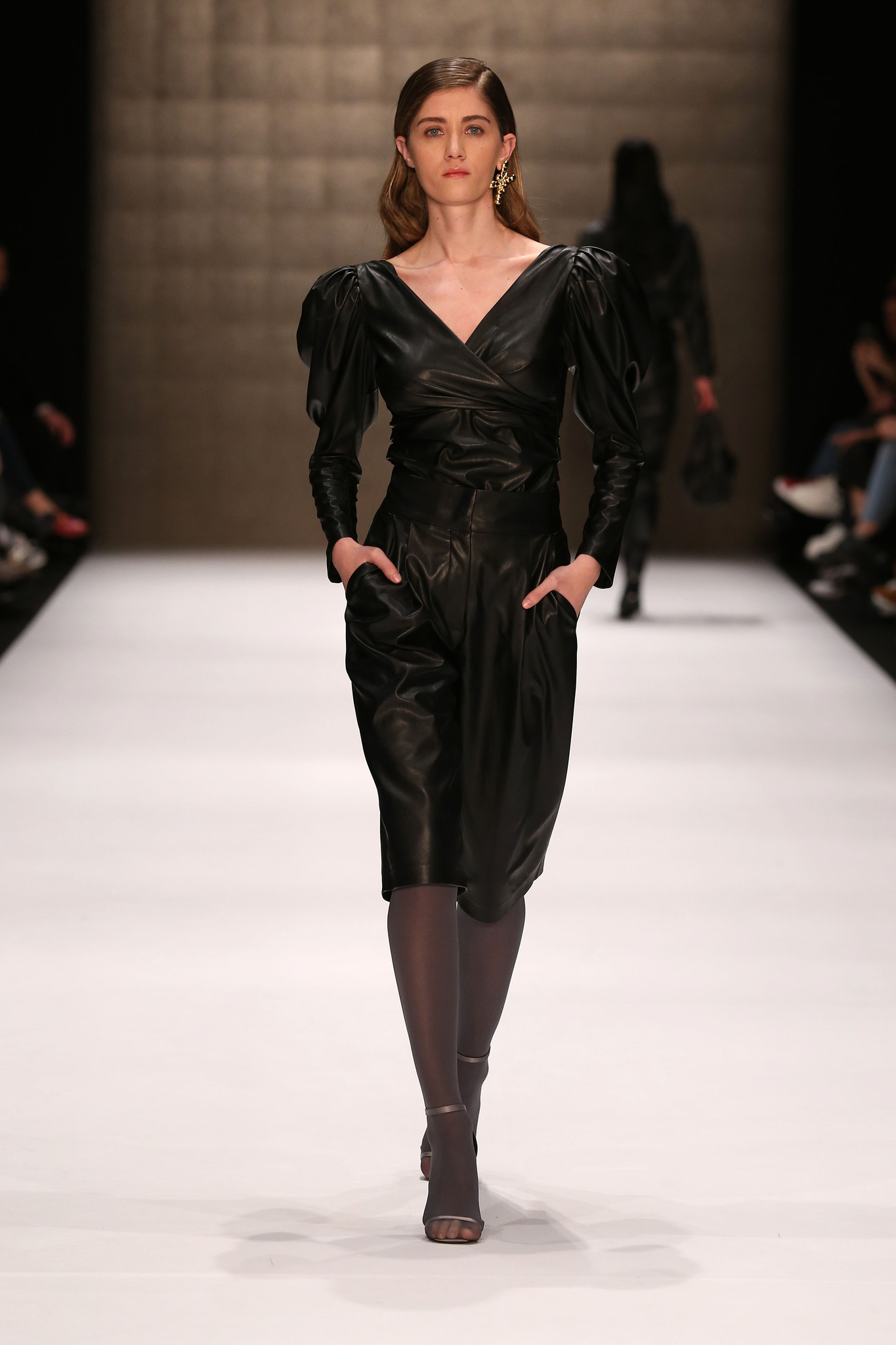 Mehtap Elaidi Sonbahar/Kış 2019 koleksiyonu