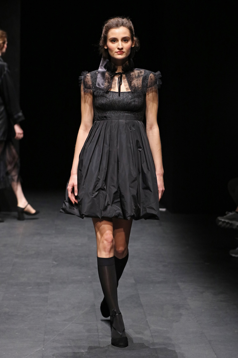 Özlem Kaya, Sonbahar/Kış 2019-2020 defilesi