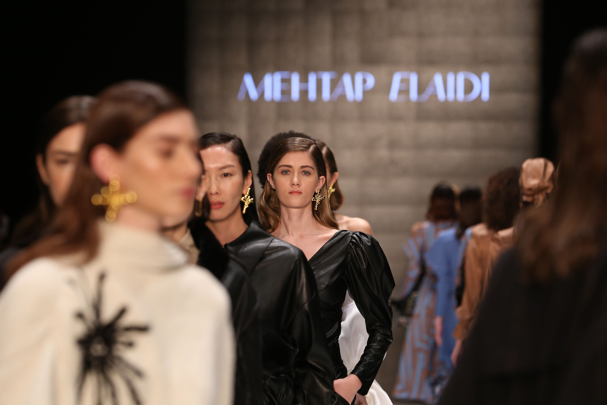 Mehtap Elaidi Sonbahar/Kış 2019 koleksiyonu