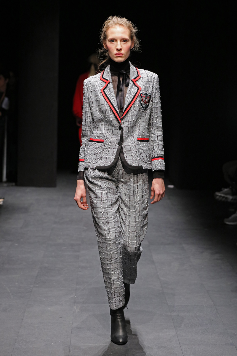 Özlem Kaya, Sonbahar/Kış 2019-2020 defilesi