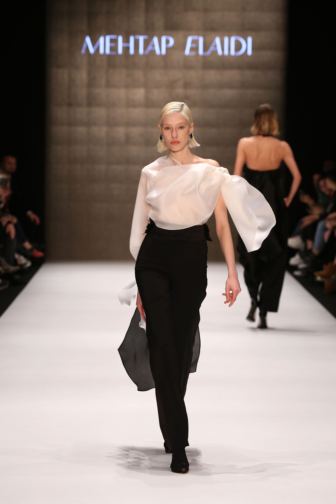 Mehtap Elaidi Sonbahar/Kış 2019 koleksiyonu