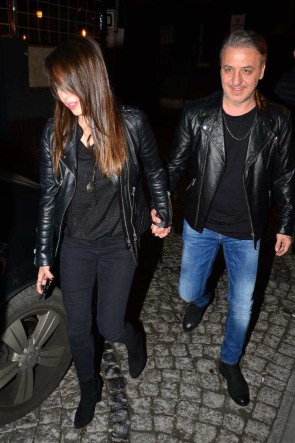 Rıza Kocaoğlu, 40'ıncı yaşını dostlarıyla kutladı