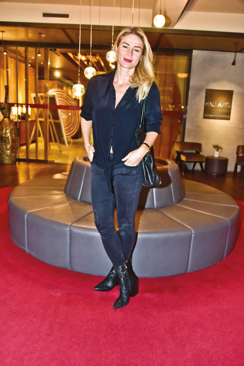 Ahu Orakçıoğlu spor stilinden vazgeçmiyor