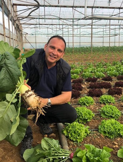 Ender Alkoçlar, organik tarım işine girdi