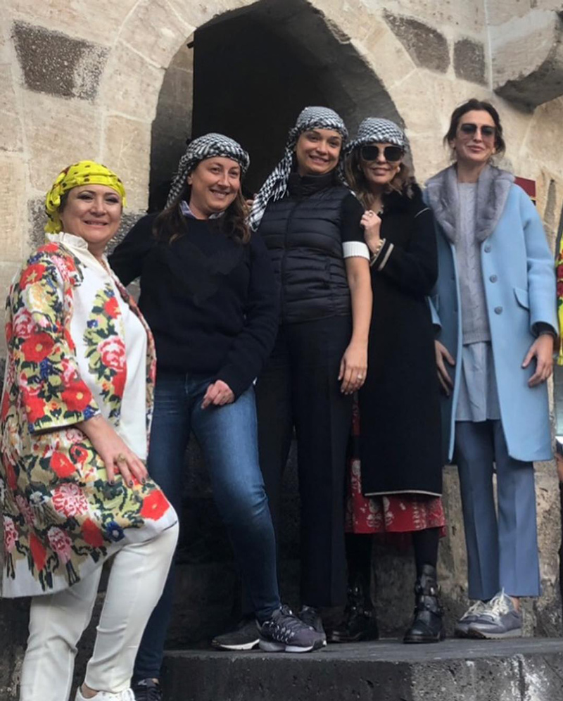Feryal Gülman dostları ile Şanlıurfa'da