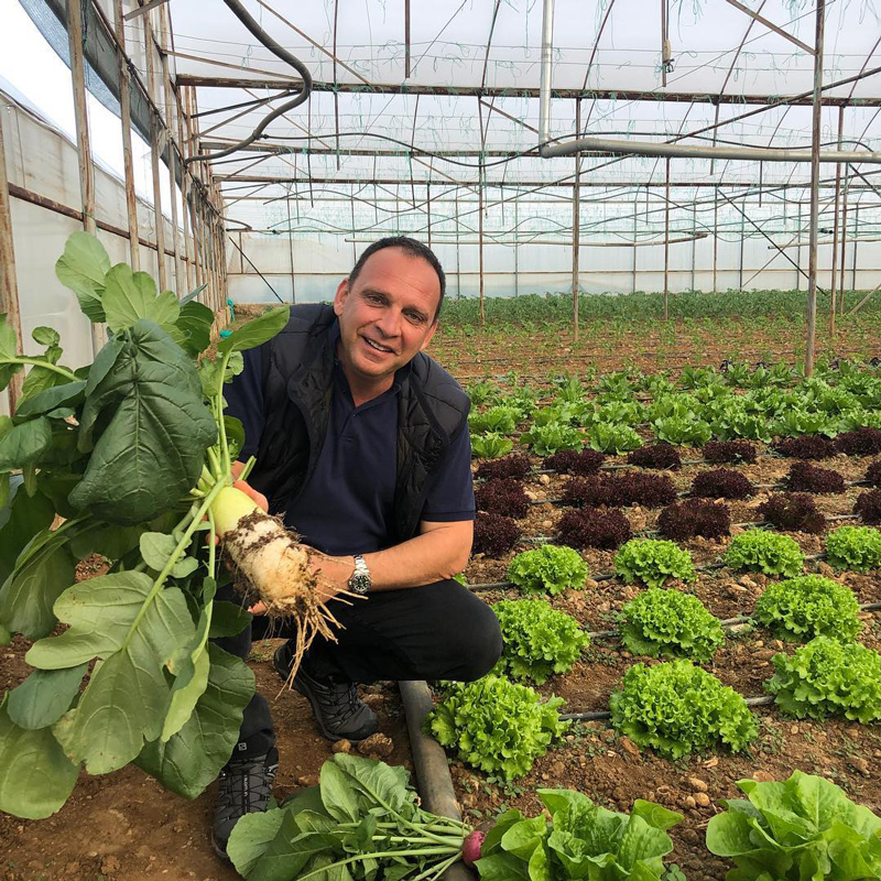 Ender Alkoçlar organik tarım işine girdi