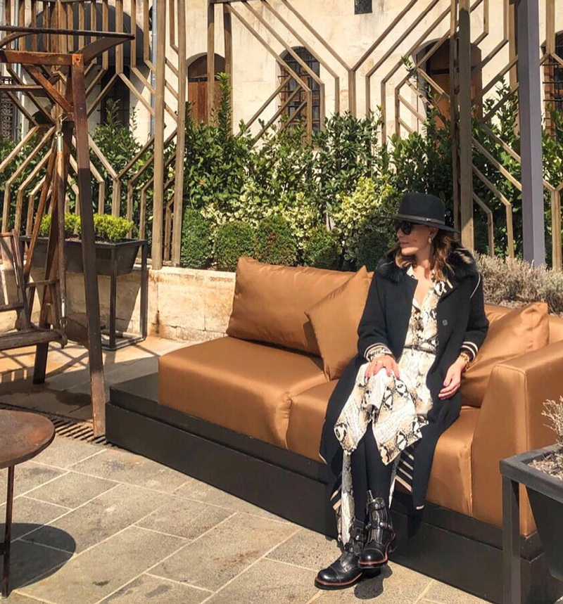 Feryal Gülman dostları ile Şanlıurfa'da