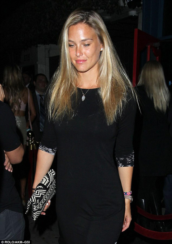 Dosso Dossi Fashion Show'un yeni yıldızı Bar Refaeli