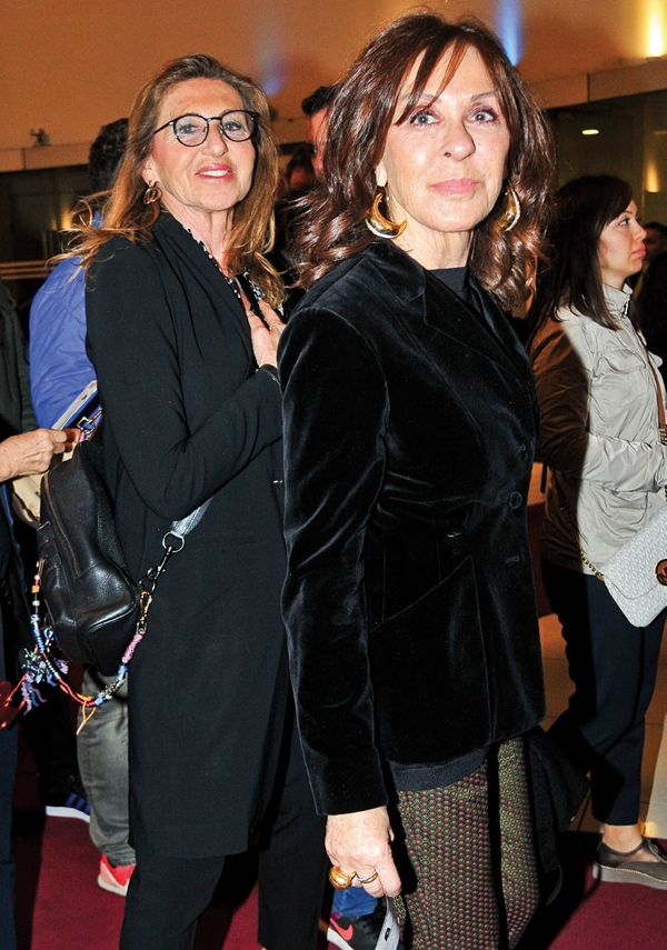 Down Sendromlular için sahneye çıktı