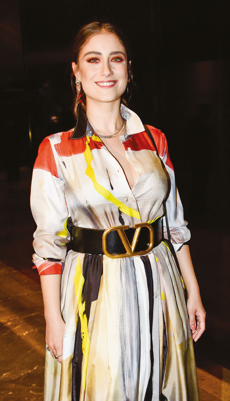 Disko ruhunu podyuma yansıttı