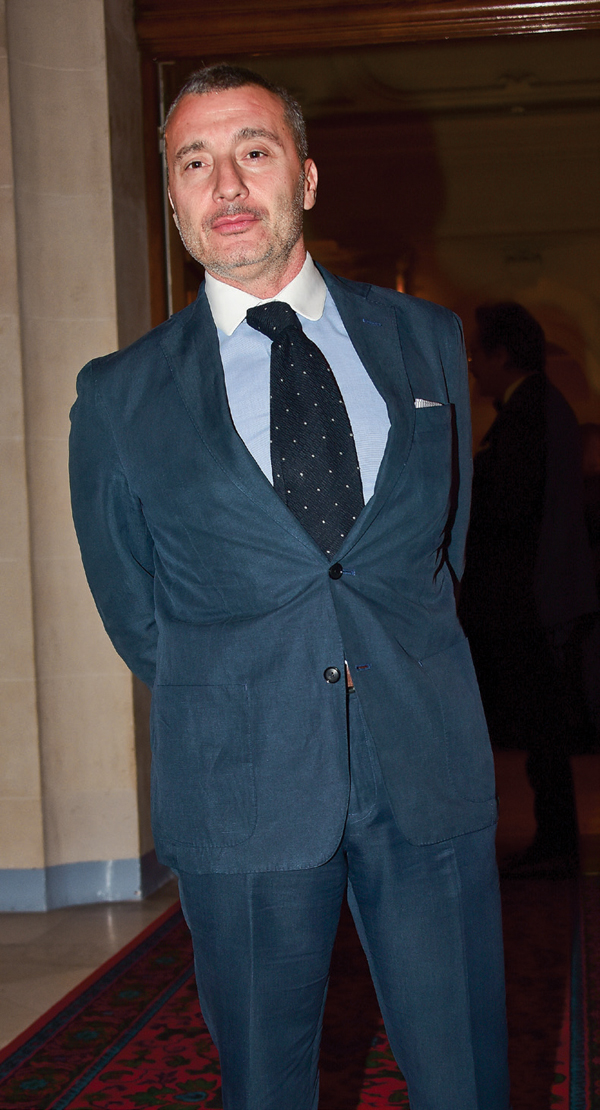 Fransız Usulü akşam yemeği 