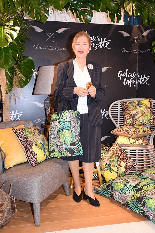 Tuğçe Eyilik, markasının yaz koleksiyonunu tanıttı