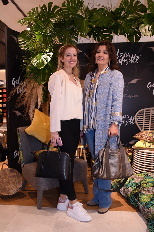 Tuğçe Eyilik, markasının yaz koleksiyonunu tanıttı