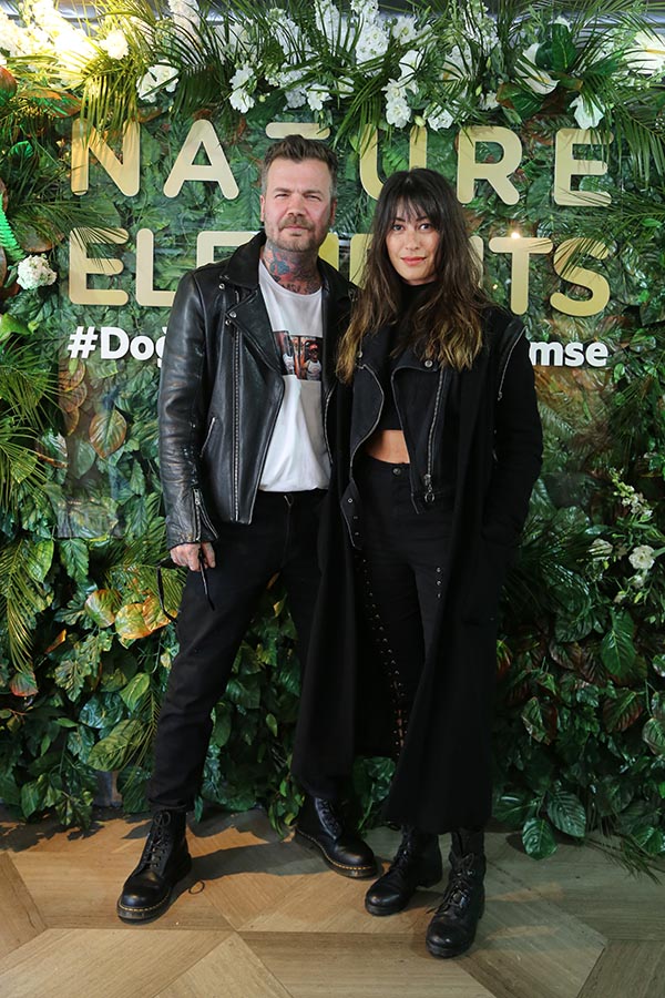 Melis Birkan, seramik diş fırçalık tasarladı