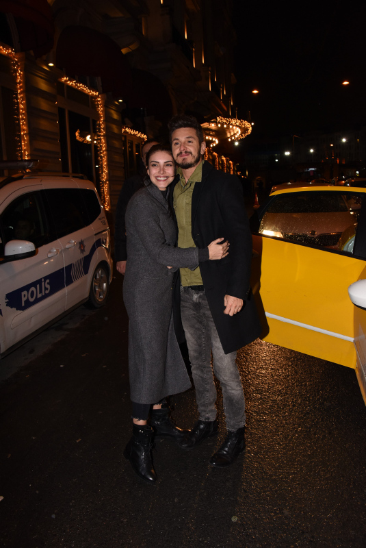 Deniz Baysal ve Barış Yurtçu Çeşme’de evlenecek