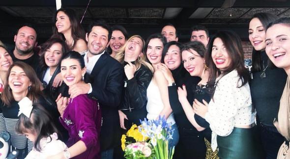 İdil Fırat 31 yaşını coşkuyla kutladı