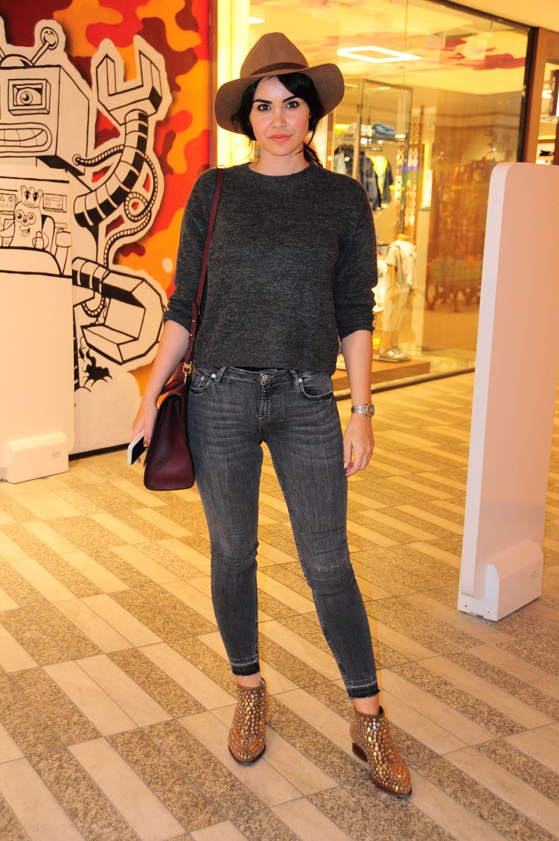 Kendine has bir stili var