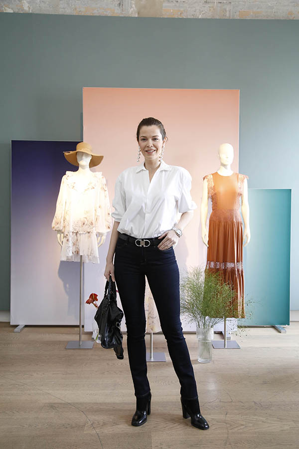 Lansmanda bir araya geldiler