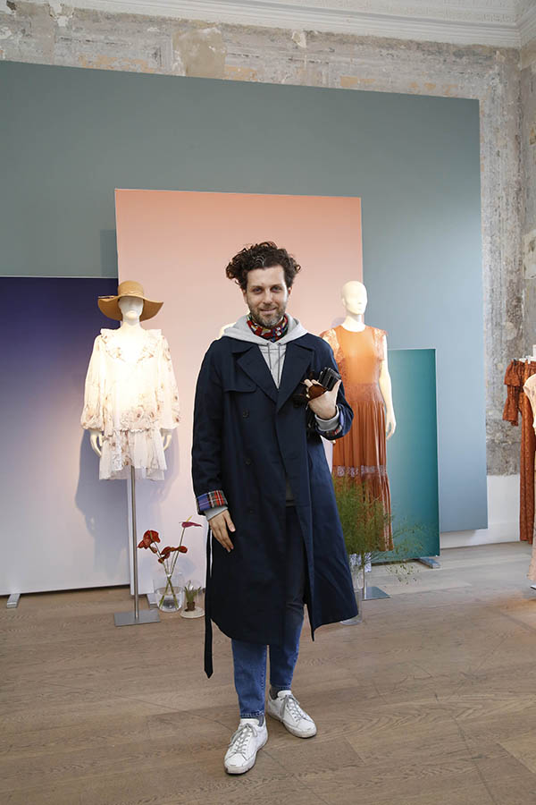 Lansmanda bir araya geldiler