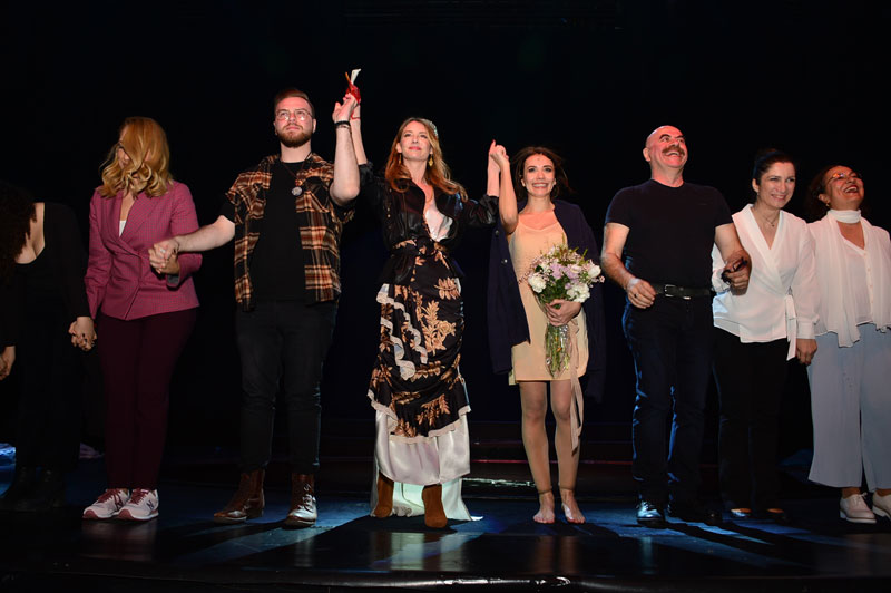 Songül Öden’e büyük övgü