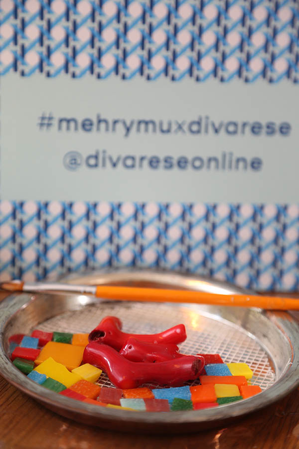 Davette bir araya geldiler