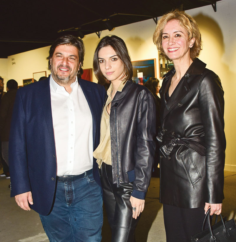 Sanatseverlerden ‘Mamut’a büyük ilgi