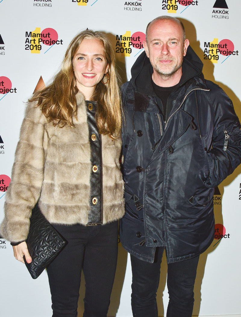 Sanatseverlerden ‘Mamut’a büyük ilgi