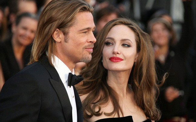 Angelina Jolie boşanmak istemiyor