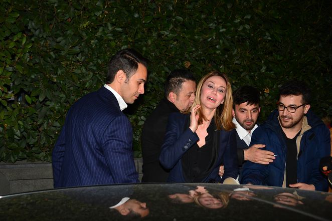 Demet Şener yeni yaşını sevgilisi Cenk Küpeli ile kutladı