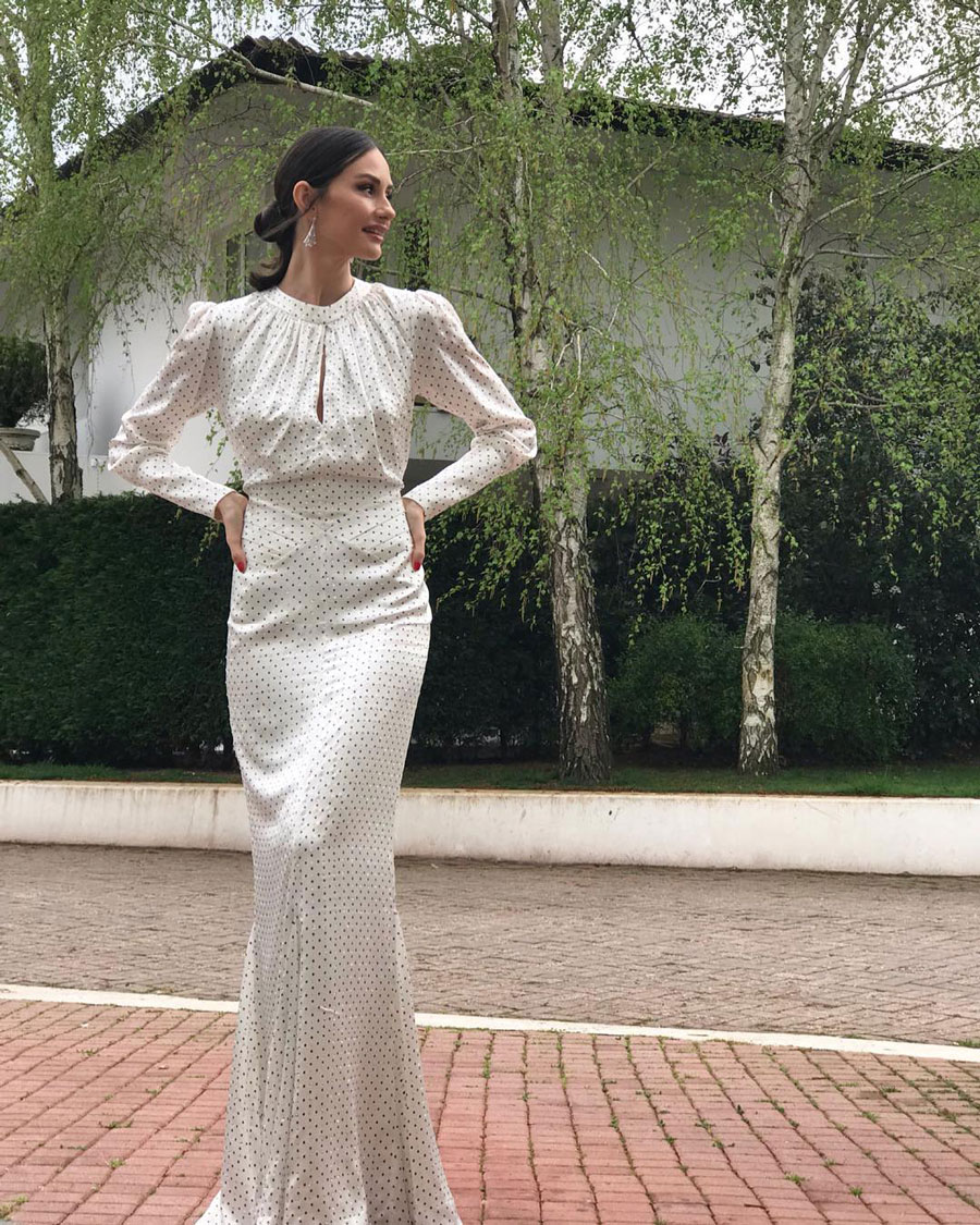 Ünlü isimler şıklıklarıyla göz doldurdu