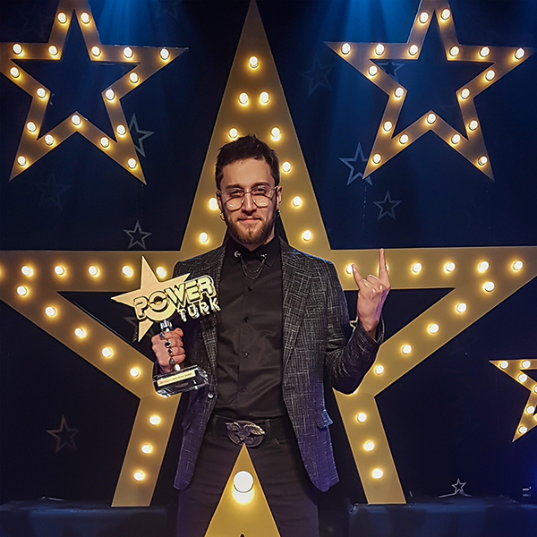 PowerTürk müzik ödülleri sahiplerini buldu