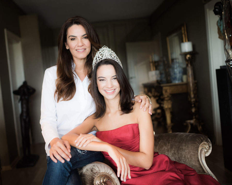 Deren Talu ve Tara De Vries arasında rekabet başladı