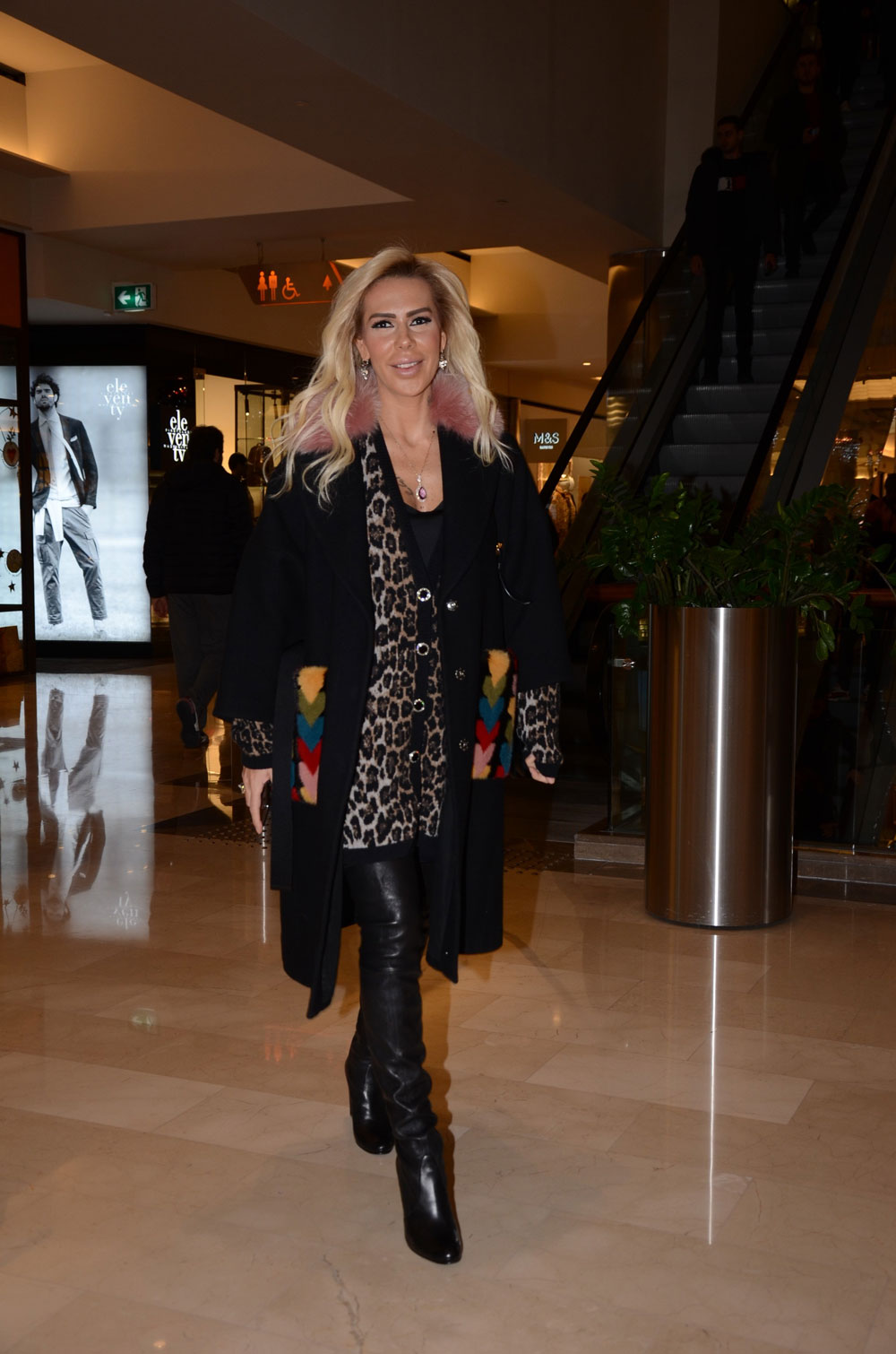 Parfümü eksik olmuyor