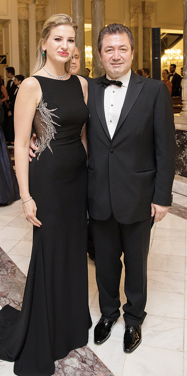 Çırağan Sarayı'nda yılın düğünü