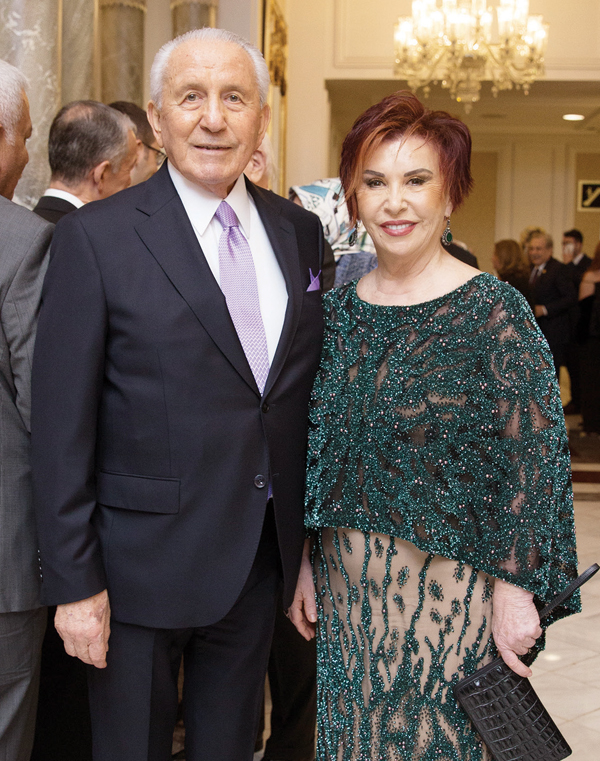 Çırağan Sarayı'nda yılın düğünü