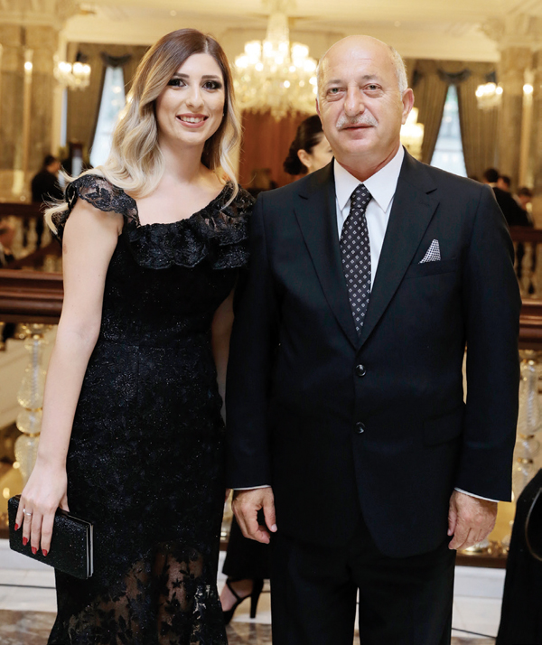 Çırağan Sarayı'nda yılın düğünü