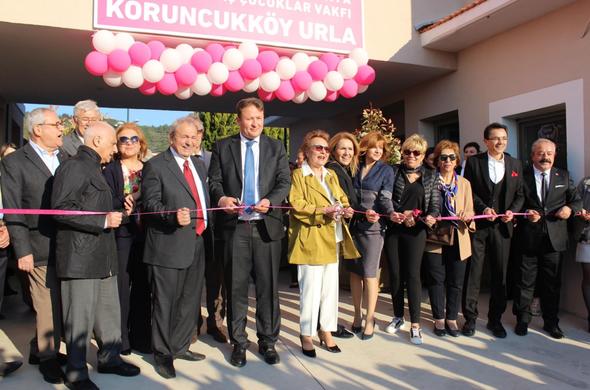 Koruncukköy Urla, Koruncukluların hizmetine açıldı