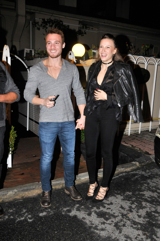 Serenay Sarıkaya ve Kerem Bürsin'in tatil planı hazır