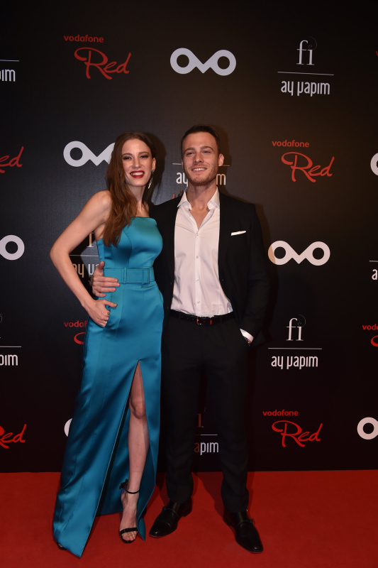 Kerem Bursin'den sakal açıklaması