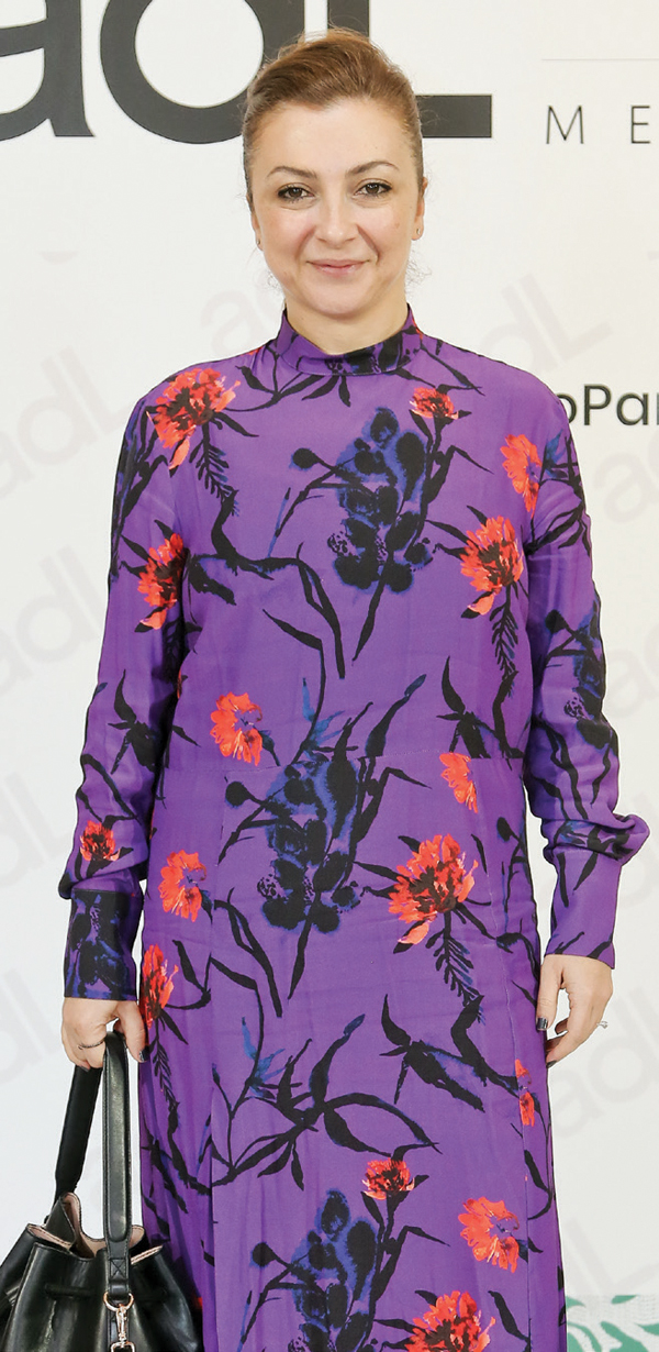 Yeni koleksiyon saraydaki davet ile tanıtıldı