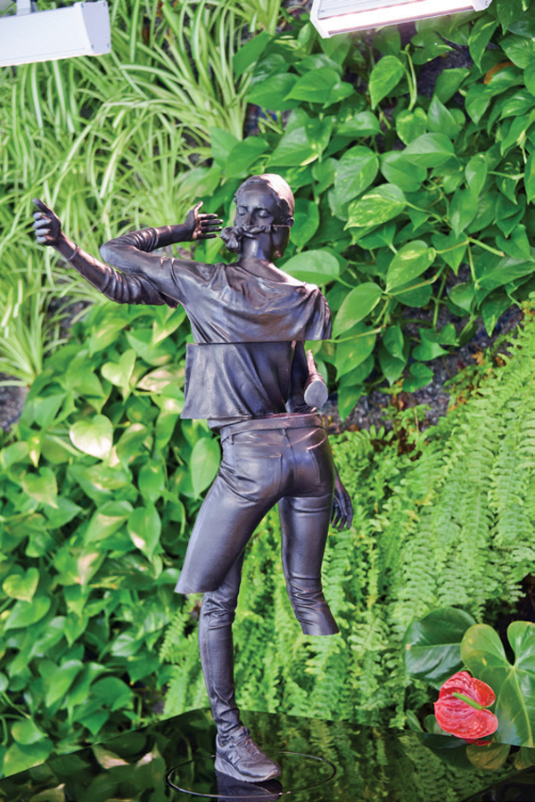 ASMED'in yeni binası özel bir sergiyle açıldı