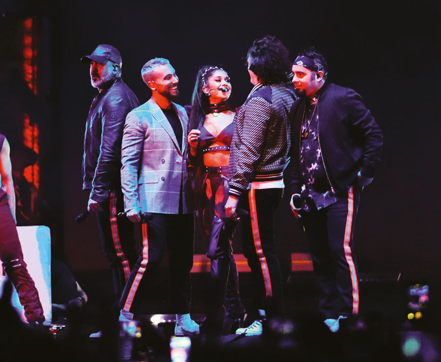 Dünyaca ünlü festivalden renkli kareler