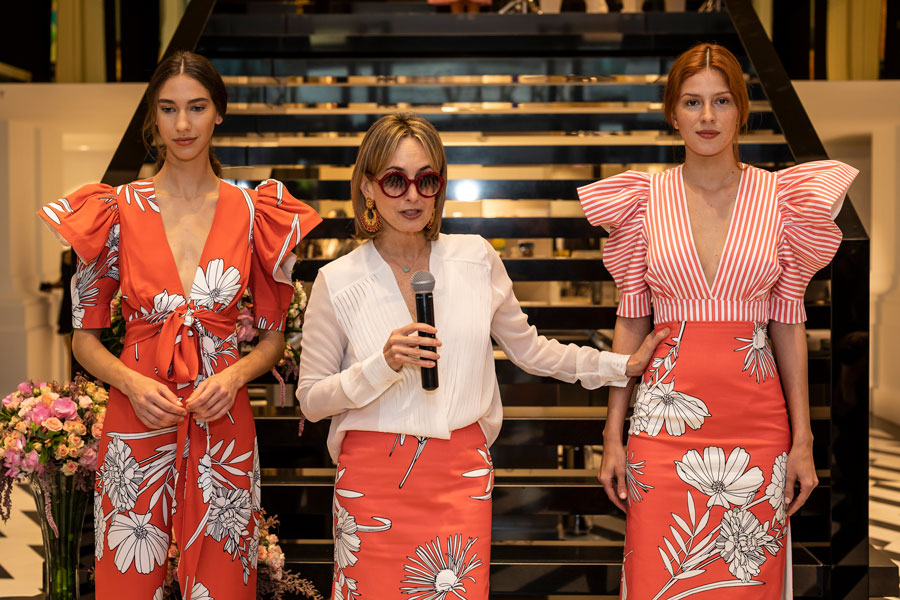 Yeni koleksiyonunu özel bir davetle sundu