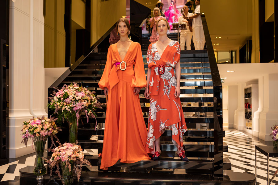 Yeni koleksiyonunu özel bir davetle sundu